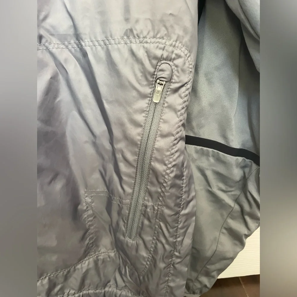 Men’s Nike Golf windbreaker - Picture 7 of 9